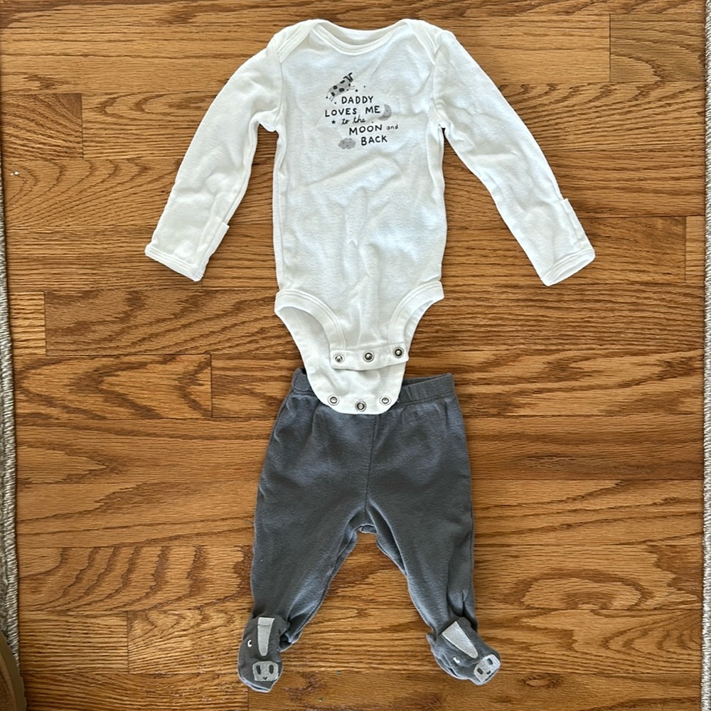 Carter’s Newborn 2-Piece Set